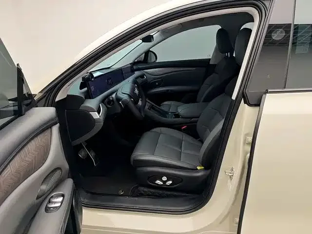 IM Motors IM LS6 2025 Long Range Gecko Smart Comfort Edition — Фото автомобиля 16