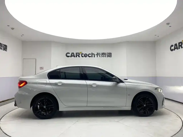 BMW 1 Series — Фото автомобиля 4