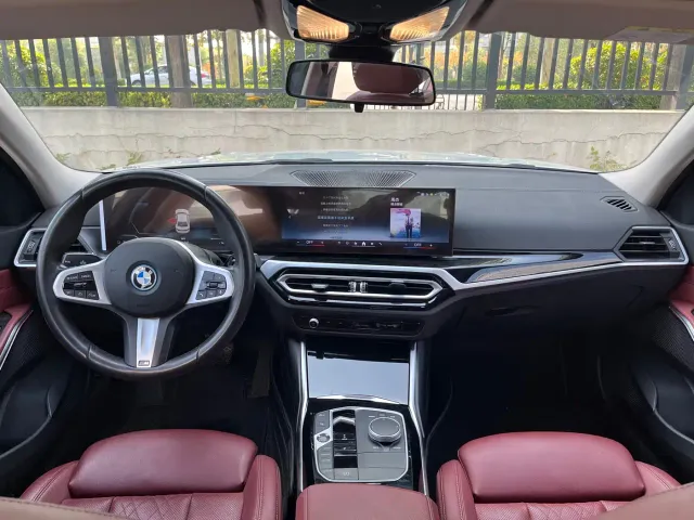 BMW i3 — Фото автомобиля 14