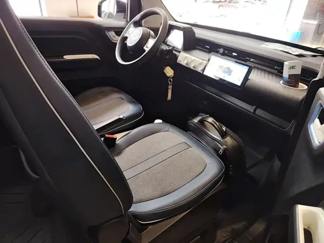 Wuling Hongguang Mini EV — Фото автомобиля 24