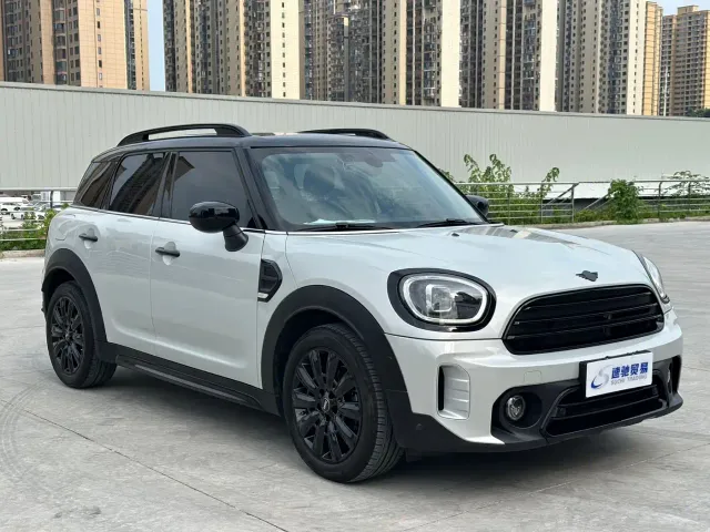 MINI Countryman — Фото автомобиля 3
