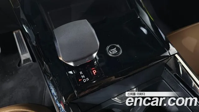Land Rover Range Rover Sport — Фото автомобиля 9