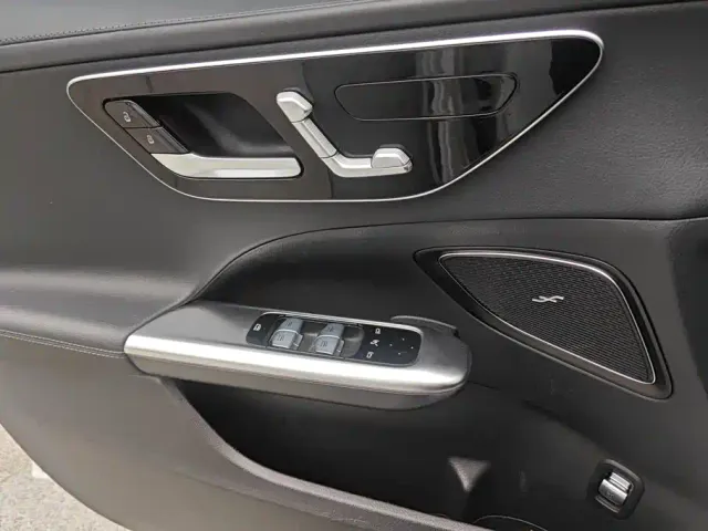 Mercedes-Benz C-Class — Фото автомобиля 7