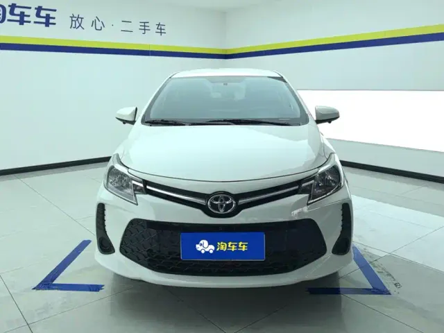 Toyota Vios FS — Фото автомобиля 2