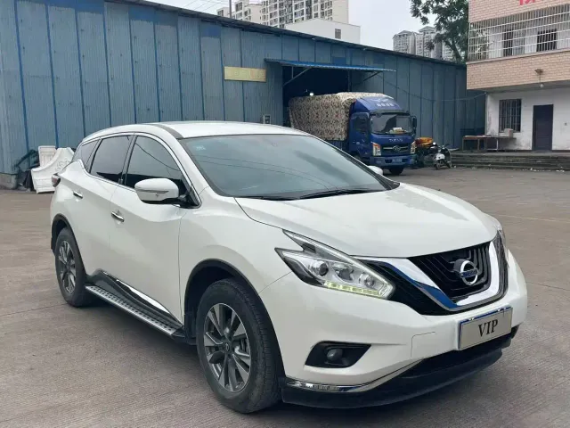 Nissan Murano — Фото автомобиля 3