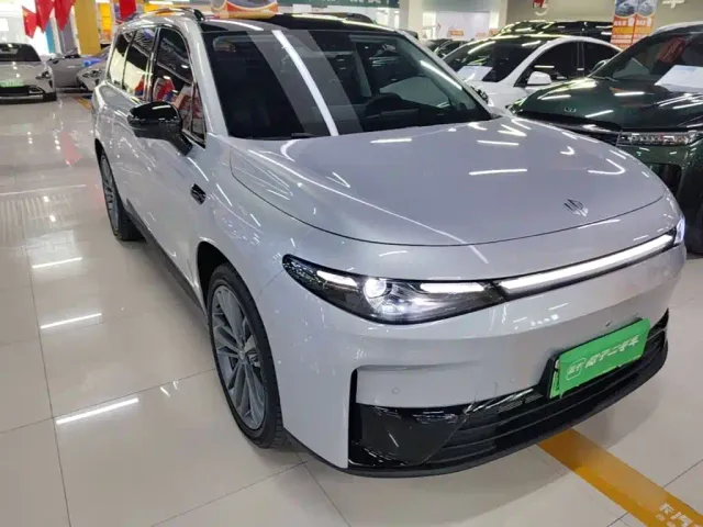 Leapmotor Leapmotor C16 2024 Extended Range 200 Premium Edition — Фото автомобиля 3