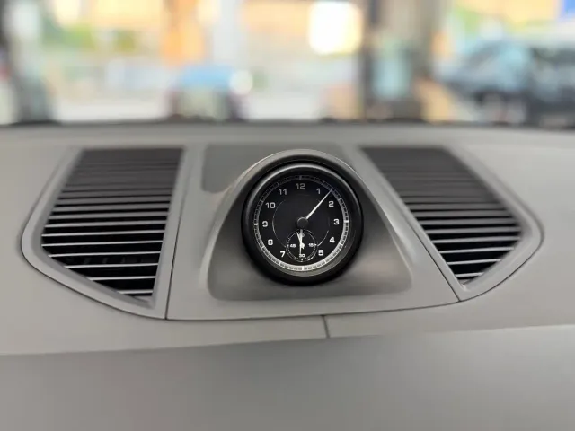 Porsche Macan — Фото автомобиля 21