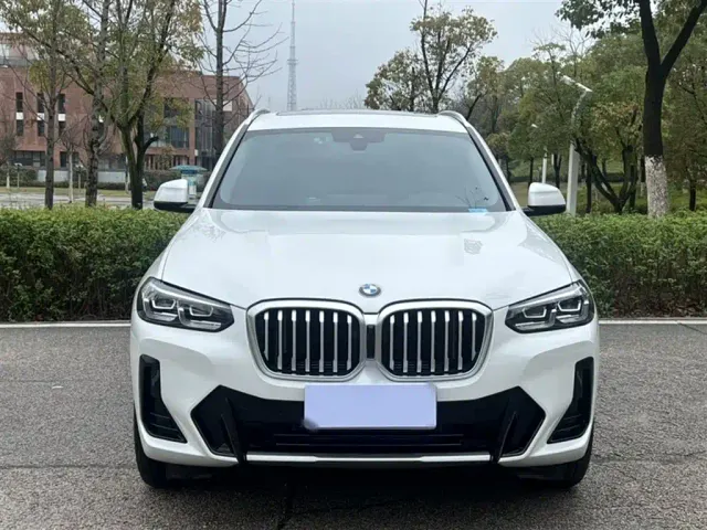 BMW X3 — Фото автомобиля 23