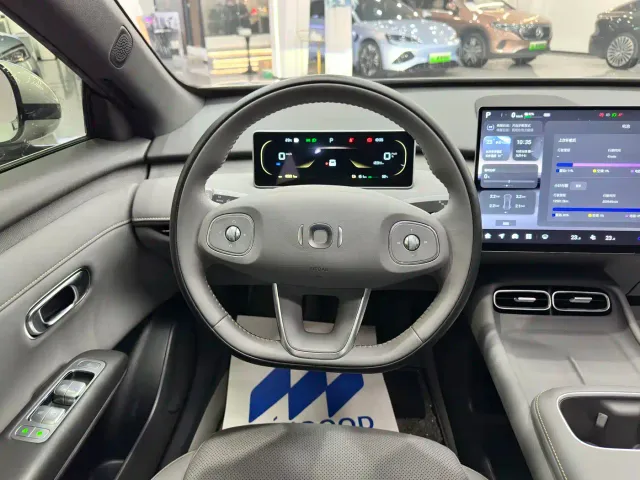 Changan Qiyuan A06 — Фото автомобиля 7