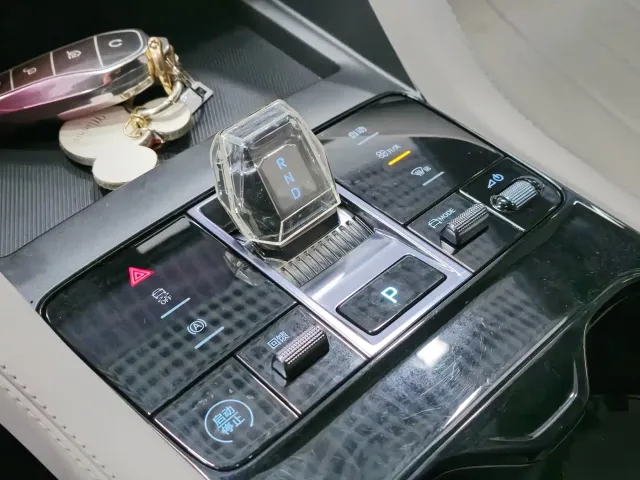 BYD Song PLUS — Фото автомобиля 6