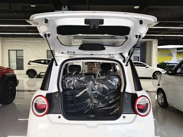 Changan Lumin — Фото автомобиля 18