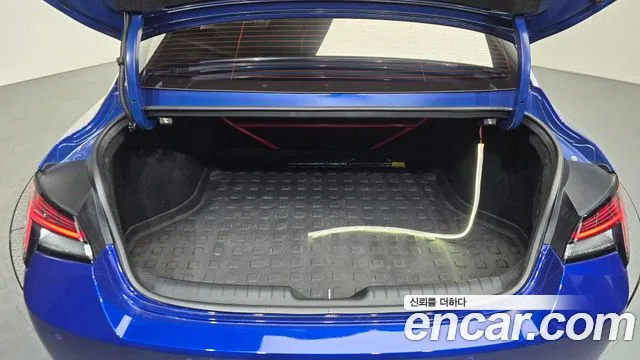 Hyundai Avante CN7 — Фото автомобиля 18