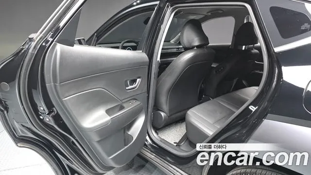Hyundai Kona SX2 — Фото автомобиля 16