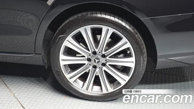 Mercedes-Benz E-Class W213 — Фото автомобиля 6