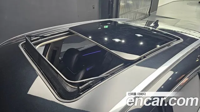Genesis GV70 — Фото автомобиля 19