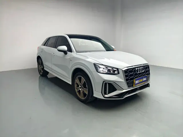 Audi Q2L — Фото автомобиля 2