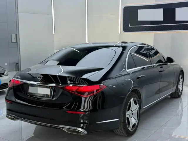 Mercedes-Benz S-Class — Фото автомобиля 9