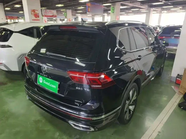Volkswagen Tiguan L — Фото автомобиля 6