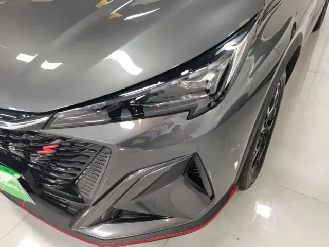 Changan X5 Plus — Фото автомобиля 23