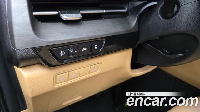 Kia Canival — Фото автомобиля 6