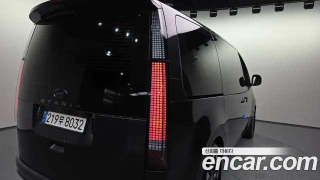Hyundai Staria — Фото автомобиля 8