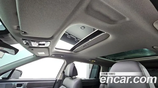 Hyundai Santafe Santa Fe (MX5) Бензин 2.5T 2WD — Фото автомобиля 16