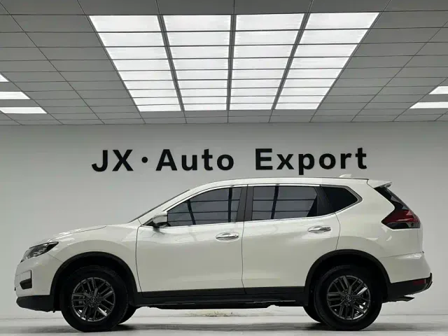 Nissan X-Trail — Фото автомобиля 9