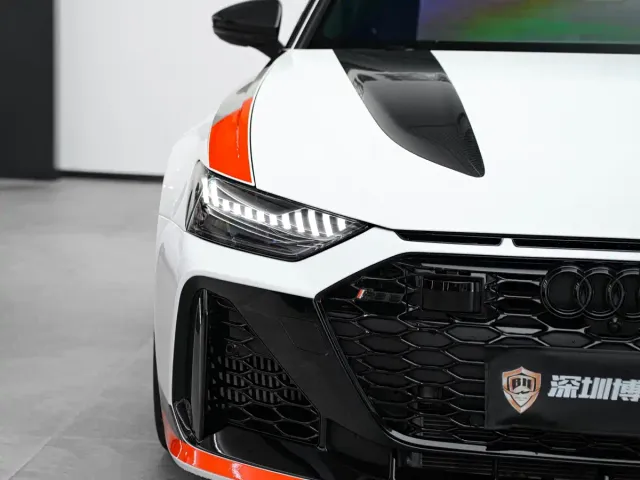 Audi RS 6 — Фото автомобиля 11