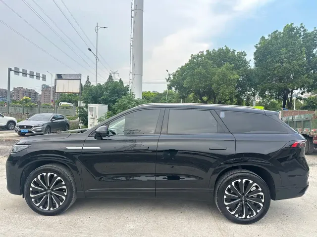 Chery Tiggo 9 — Фото автомобиля 3