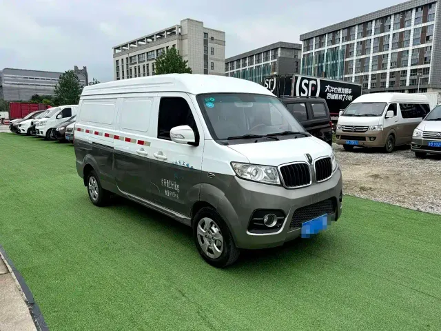 Jinbei New Hiace X30L — Фото автомобиля 3