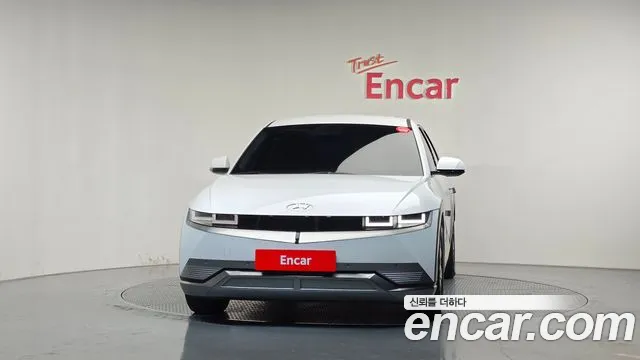 Hyundai Ioniq 5 — Фото автомобиля 3