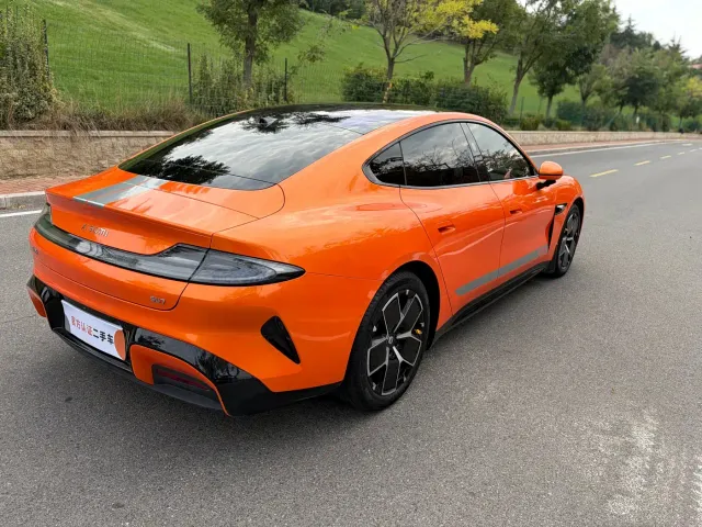 Xiaomi SU7 — Фото автомобиля 7