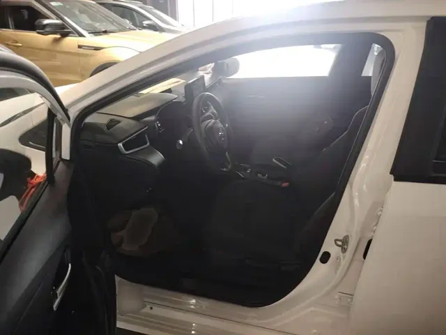Toyota Corolla — Фото автомобиля 14