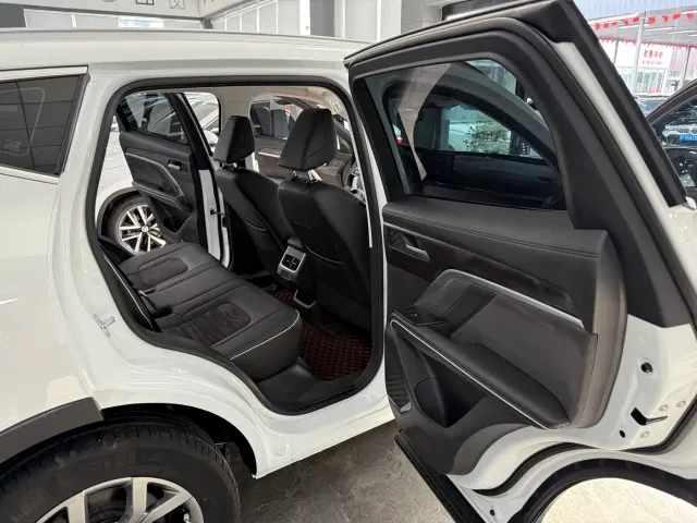 Haval H6 — Фото автомобиля 11