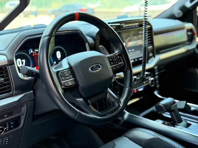 Ford F-150 Raptor — Фото автомобиля 8