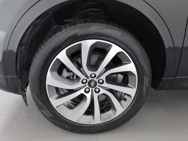 Land Rover Discovery Sport — Фото автомобиля 17