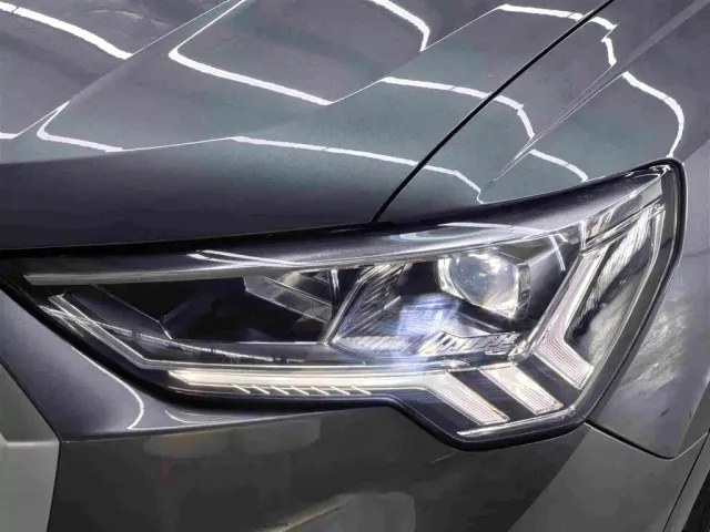 Audi Q3 — Фото автомобиля 9