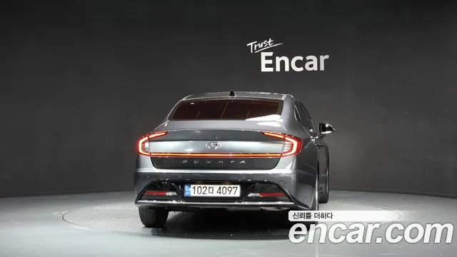 Hyundai Sonata — Фото автомобиля 4