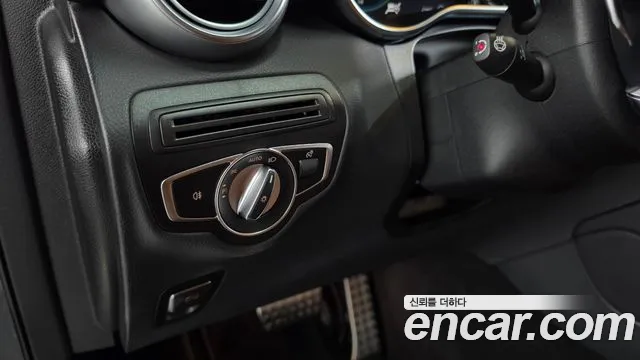 Mercedes-Benz GLC-Class X253 — Фото автомобиля 25