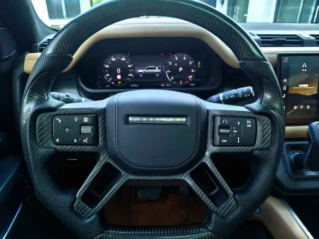 Land Rover Defender — Фото автомобиля 17