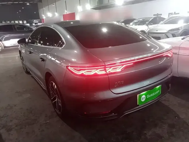 BYD Han — Фото автомобиля 22