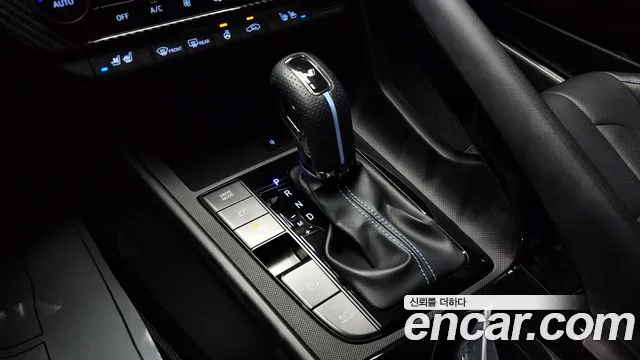 Hyundai AVANTE — Фото автомобиля 9