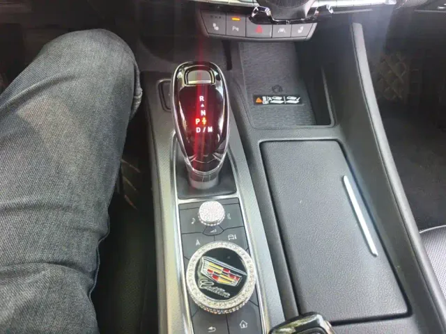 Cadillac CT5 — Фото автомобиля 15