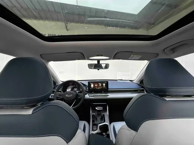 Geely Emgrand — Фото автомобиля 20