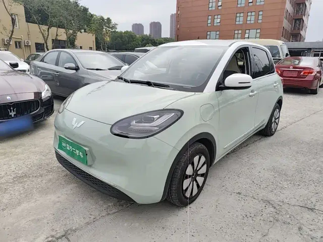 Фотография автомобиля — Wuling Bingo