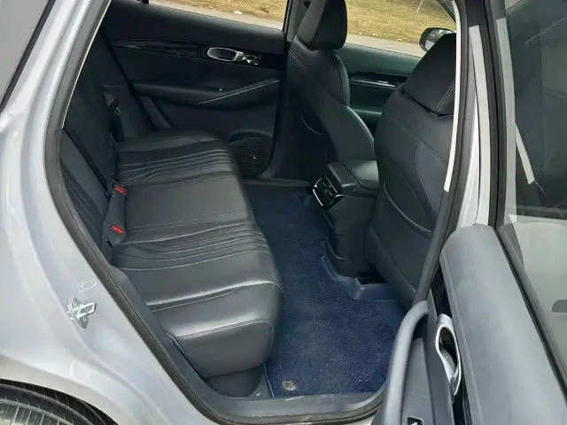 Geely Galaxy E5 — Фото автомобиля 5