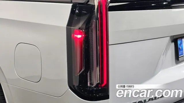 Cadillac Escalade Escalade 5 поколение — Фото автомобиля 23