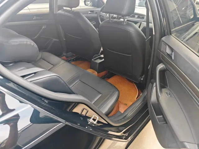 Volkswagen Lavida 2022 1.5L Auto Comfort Edition — Фото автомобиля 10