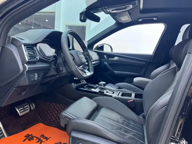 Audi Audi Q5L 2024 Model 45 TFSI Luxury Dynamic — Фото автомобиля 10