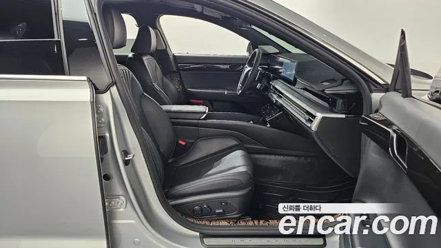 Hyundai Grandeur GN7 — Фото автомобиля 11
